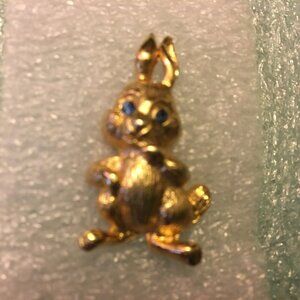EASTER - 1970s Men’s Gold with Blue Crystal Eyes Easter Bunny Tie Tack Pin